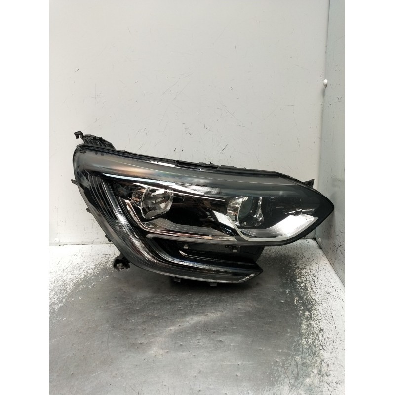 Recambio de faro derecho para renault megane iv hatchback (b9a/m/n_) 1.3 tce 115 (b9n9) referencia OEM IAM 260108478R 90060925 2
