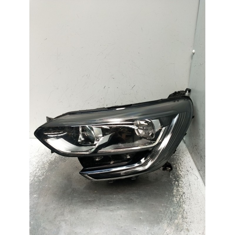 Recambio de faro izquierdo para renault megane iv hatchback (b9a/m/n_) 1.3 tce 115 (b9n9) referencia OEM IAM 260602792R 90060924