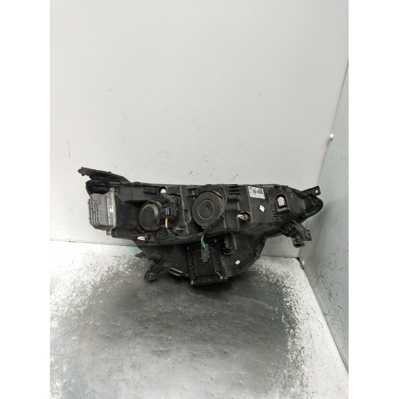 Recambio de faro izquierdo para renault megane iv hatchback (b9a/m/n_) 1.3 tce 115 (b9n9) referencia OEM IAM 260602792R 90060924