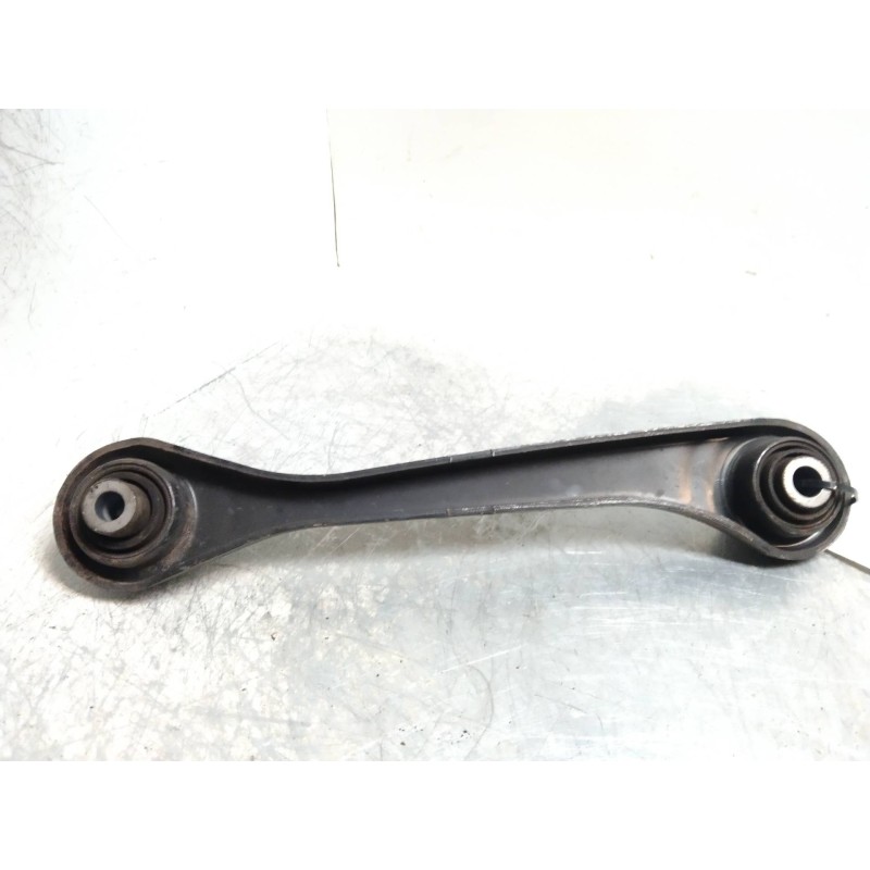 Recambio de brazo suspension inferior trasero izquierdo para skoda octavia berlina (1z3) 2.0 tdi dpf referencia OEM IAM   