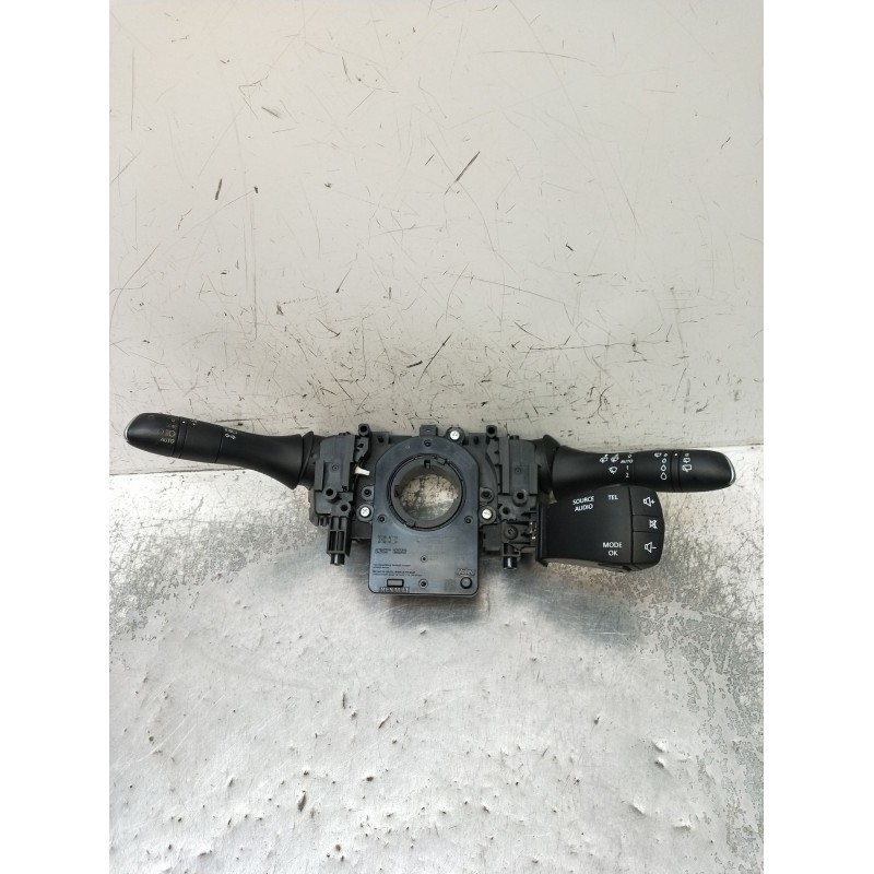 Recambio de mando luces para renault megane iv hatchback (b9a/m/n_) 1.3 tce 115 (b9n9) referencia OEM IAM 4919RF 190610SD1 2018