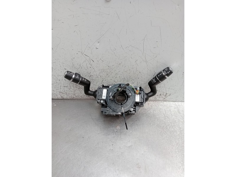 Recambio de mando luces para land rover discovery sport (l550) 2.0 d 4x4 referencia OEM IAM FK7213N064DB  2015
