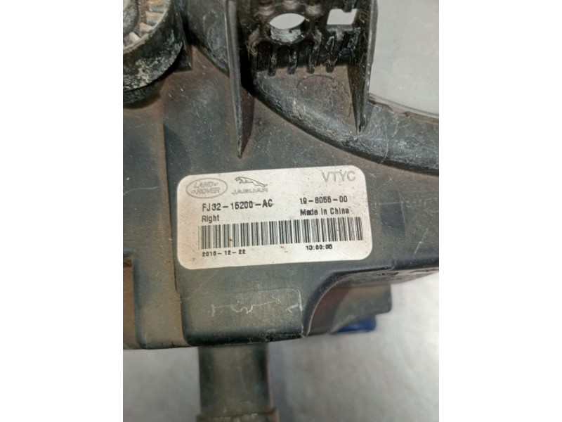 Recambio de faro antiniebla derecho para land rover discovery sport (l550) 2.0 d 4x4 referencia OEM IAM FJ3216200AC 19805500 201