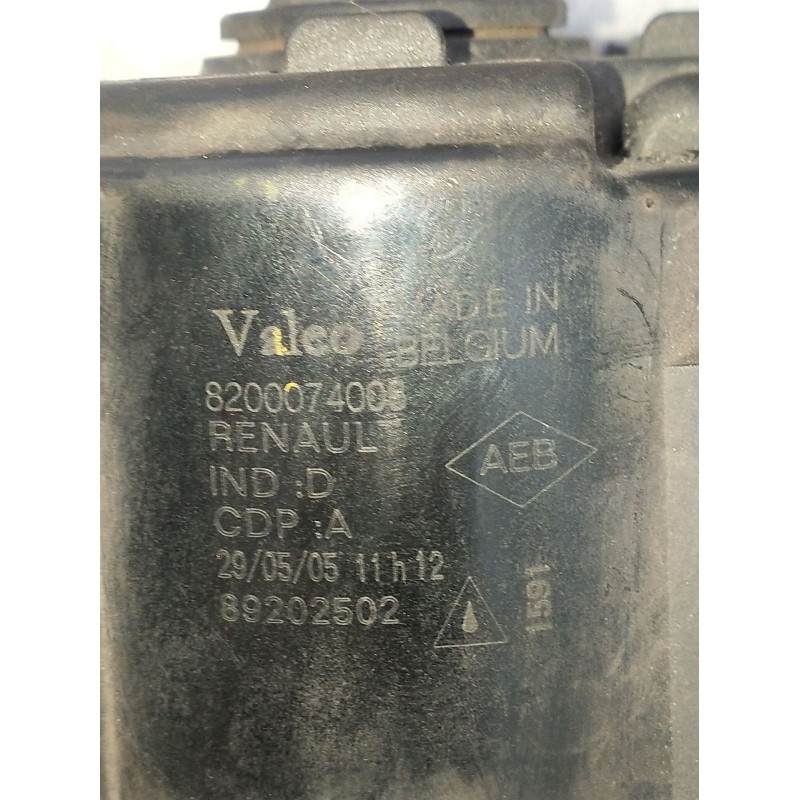 Recambio de faro antiniebla izquierdo para renault laguna ii (bg0/1_) 2.2 dci (bg0f) referencia OEM IAM 8200074008 89202502 2005
