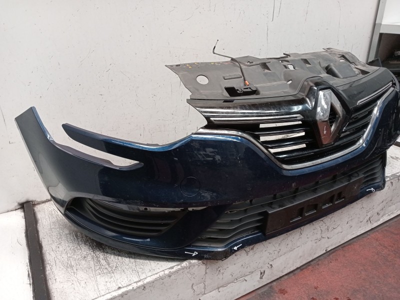 Recambio de paragolpes delantero para renault megane iv hatchback (b9a/m/n_) 1.3 tce 115 (b9n9) referencia OEM IAM  VER FOTOS 