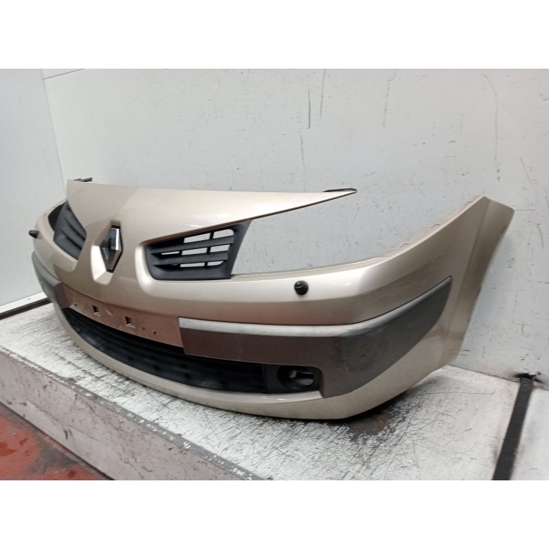 Recambio de paragolpes delantero para renault megane ii station wagon (km0/1_) 1.9 dci referencia OEM IAM  SW 2006