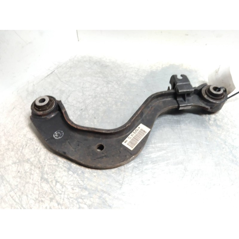 Recambio de brazo suspension superior trasero derecho para skoda octavia berlina (1z3) 2.0 tdi dpf referencia OEM IAM   