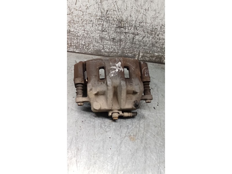 Recambio de pinza freno delantera derecha para ssangyong kyron 2.0 xdi referencia OEM IAM  MANDO 05