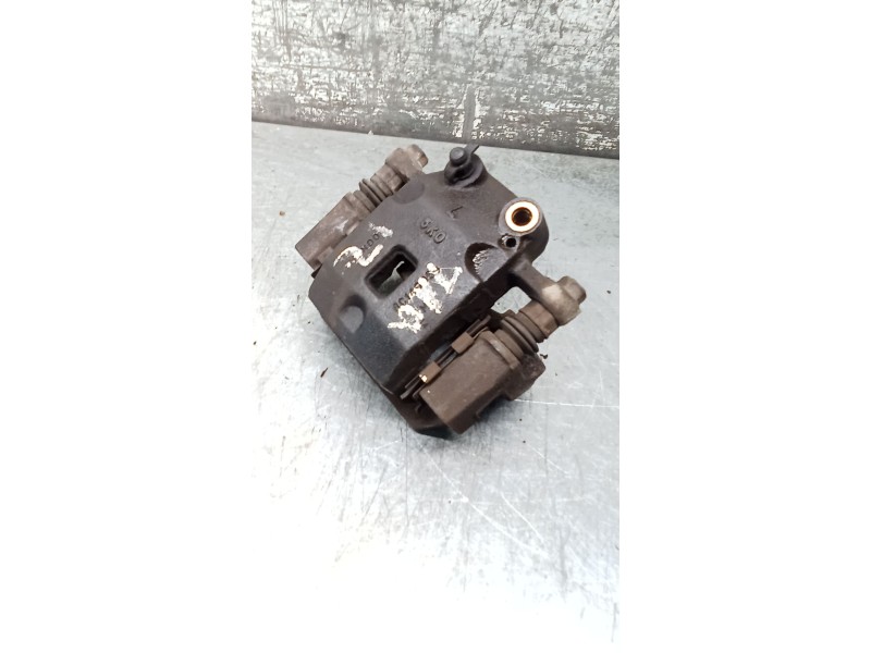 Recambio de pinza freno trasera izquierda para ssangyong kyron 2.0 xdi referencia OEM IAM  MANDO 05