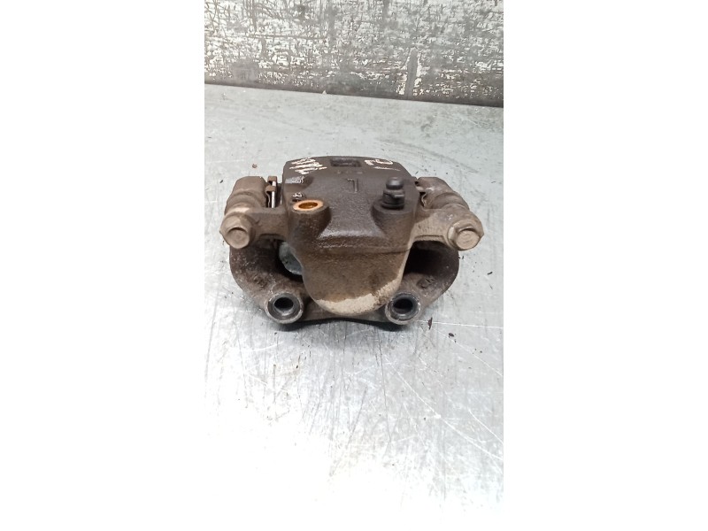 Recambio de pinza freno trasera izquierda para ssangyong kyron 2.0 xdi referencia OEM IAM  MANDO 05