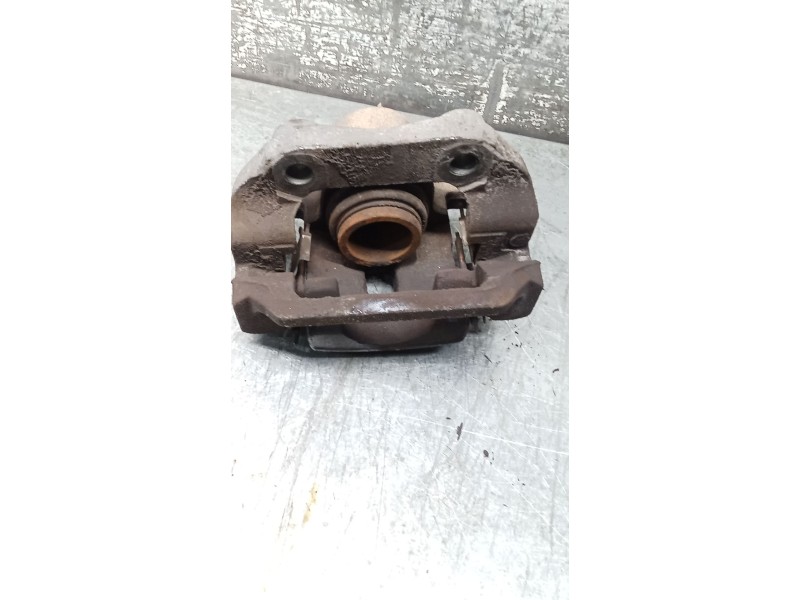 Recambio de pinza freno trasera izquierda para ssangyong kyron 2.0 xdi referencia OEM IAM  MANDO 05