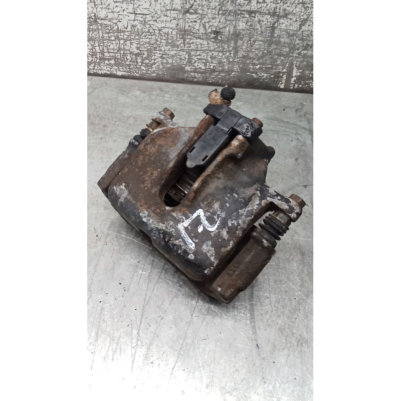Recambio de pinza freno delantera izquierda para mercedes-benz 124 sedán (w124) 300 d (124.130) referencia OEM IAM  ATE 89