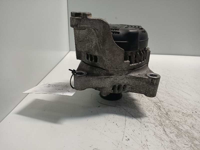 Recambio de alternador para bmw serie 1 lim. 5-trg. (f20) 118d referencia OEM IAM 1042118181 764013103 DENSO 150A