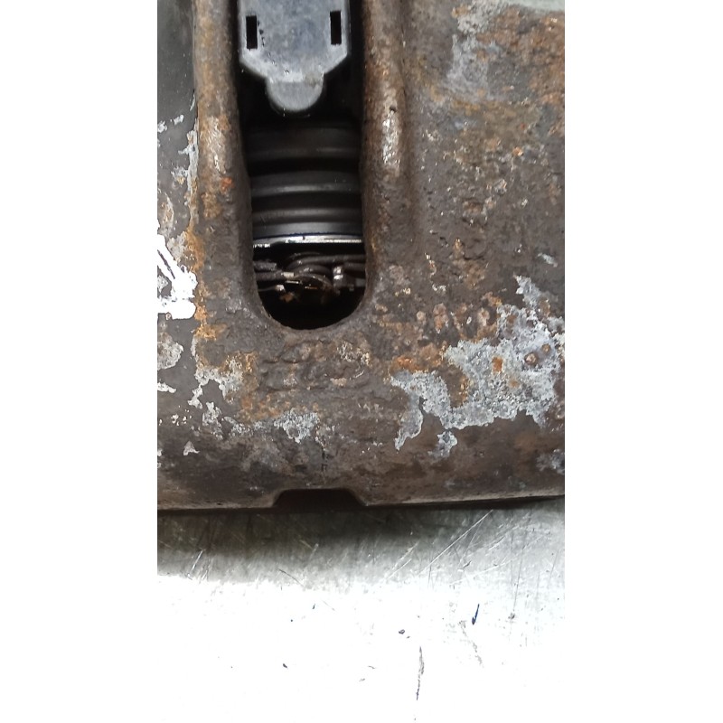 Recambio de pinza freno delantera derecha para mercedes-benz 124 sedán (w124) 300 d (124.130) referencia OEM IAM  ATE 89