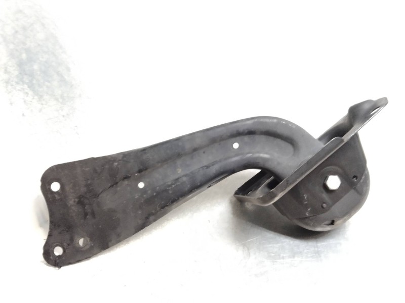 Recambio de brazo suspension superior trasero derecho para skoda octavia berlina (1z3) 2.0 tdi dpf referencia OEM IAM   