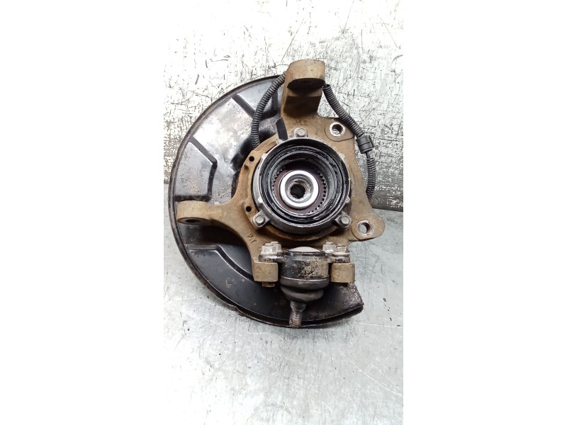 Recambio de mangueta delantera izquierda para ssangyong kyron 2.0 xdi referencia OEM IAM   05