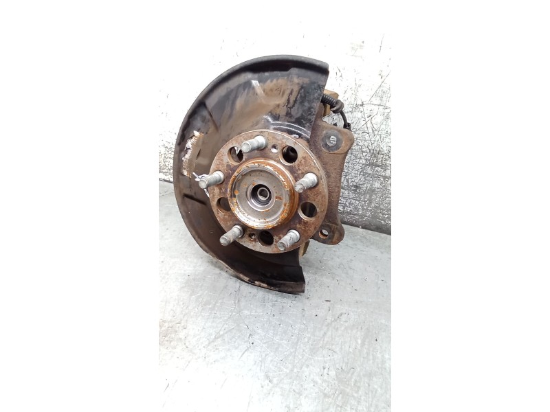Recambio de mangueta delantera derecha para ssangyong kyron 2.0 xdi referencia OEM IAM   05