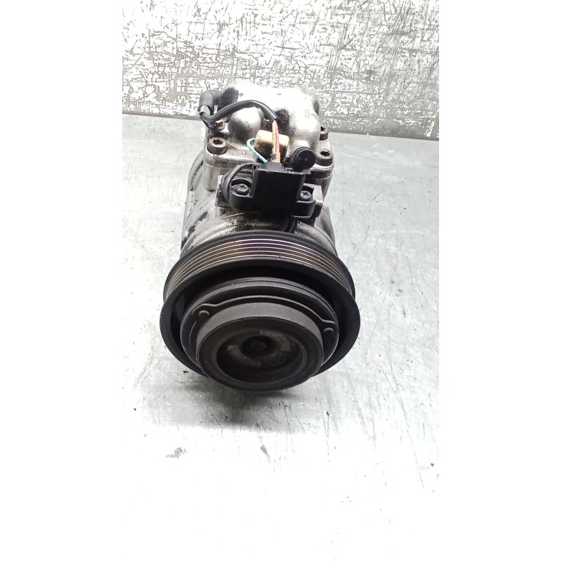 Recambio de compresor aire acondicionado para mercedes-benz 124 sedán (w124) 300 d (124.130) referencia OEM IAM 1021310101 14720