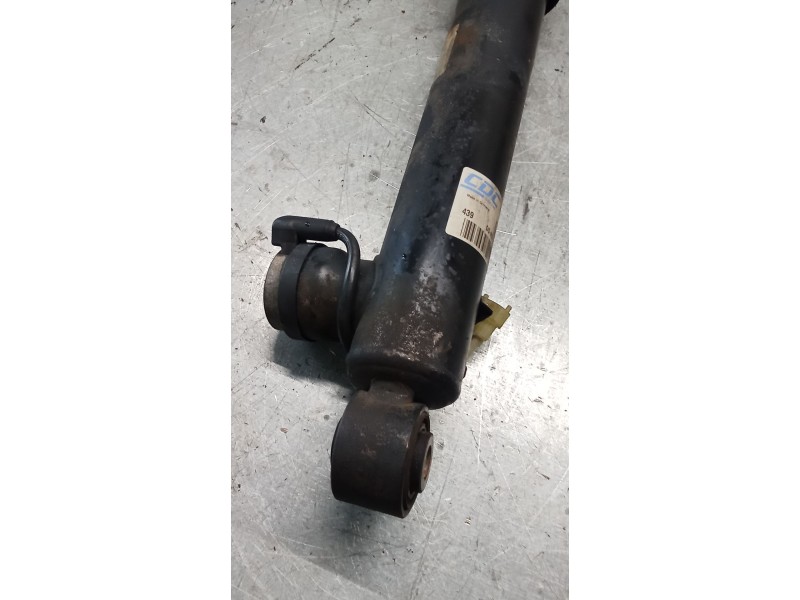 Recambio de amortiguador trasero izquierdo para opel insignia a sports tourer (g09) 2.0 cdti (35) referencia OEM IAM 13319750 31