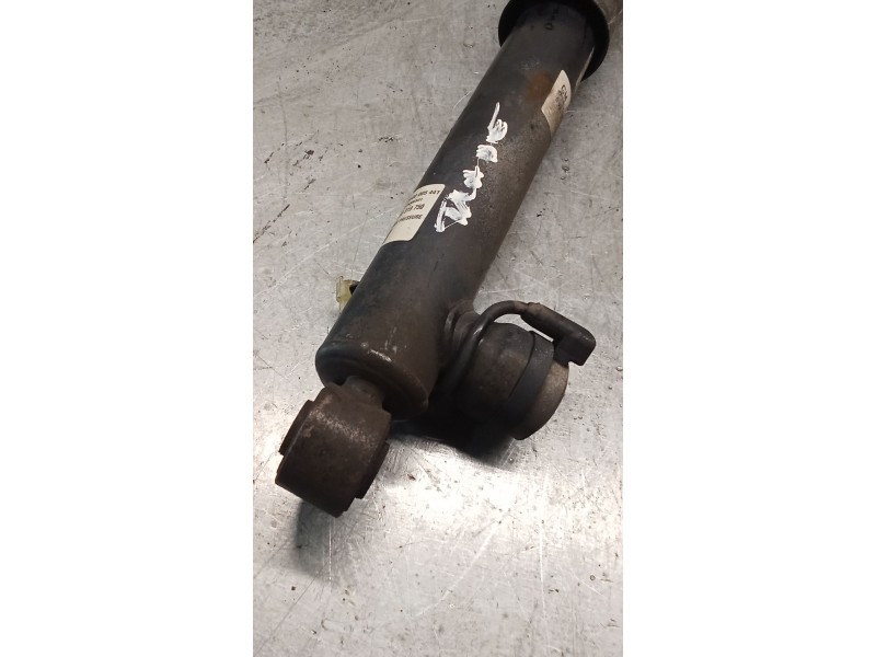 Recambio de amortiguador trasero derecho para opel insignia a sports tourer (g09) 2.0 cdti (35) referencia OEM IAM 13319750 3150