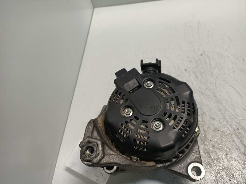 Recambio de alternador para bmw serie 1 lim. 5-trg. (f20) 118d referencia OEM IAM 1042118181 764013103 DENSO 150A