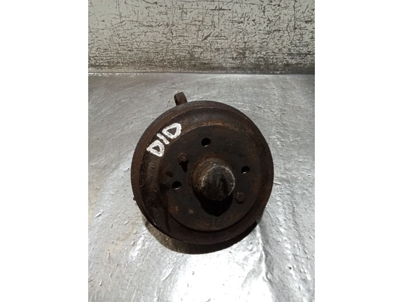 Recambio de mangueta delantera derecha para seat 600 (110b) 0.8 referencia OEM IAM   70