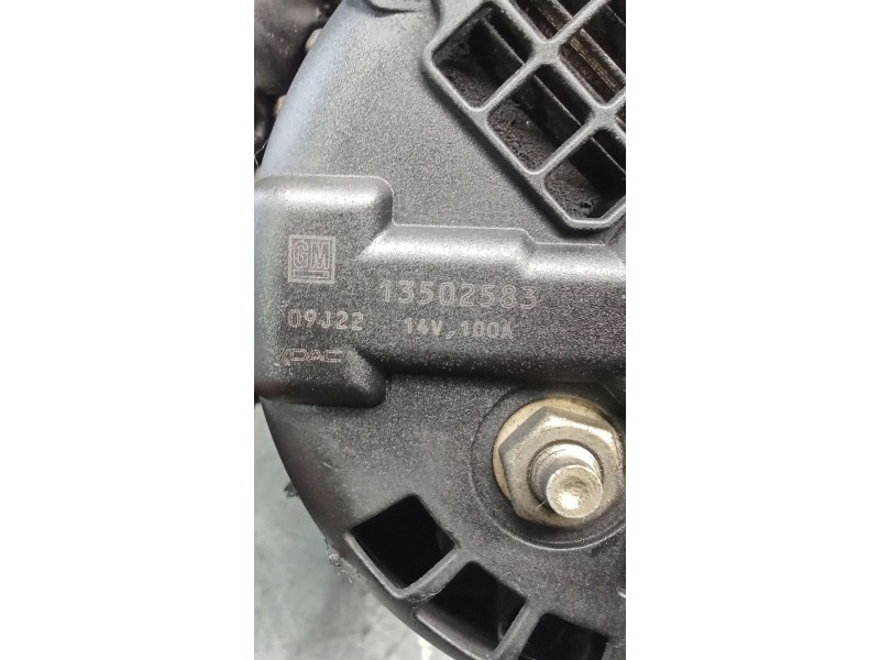 Recambio de alternador para opel insignia a sports tourer (g09) 2.0 cdti (35) referencia OEM IAM 1350256 100A 08