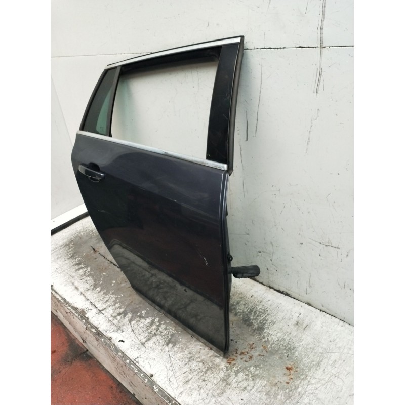 Recambio de puerta trasera derecha para opel insignia a sports tourer (g09) 2.0 cdti (35) referencia OEM IAM  5P 2008