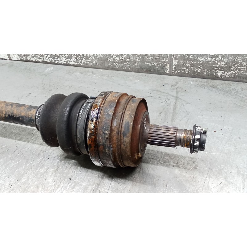 Recambio de transmision trasera izquierda para mercedes-benz 124 sedán (w124) 300 d (124.130) referencia OEM IAM   89