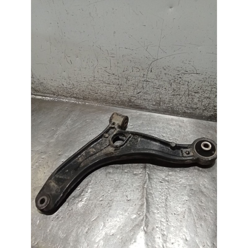 Recambio de brazo suspension inferior delantero derecho para renault master iii furgoneta (fv) 2.3 dci 125 fwd (fv0c, fv0d, fv0g