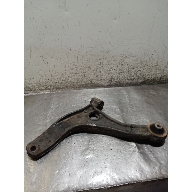 Recambio de brazo suspension inferior delantero izquierdo para renault master iii furgoneta (fv) 2.3 dci 125 fwd (fv0c, fv0d, fv