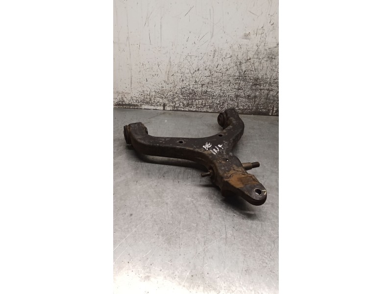 Recambio de brazo suspension inferior delantero derecho para ssangyong kyron 2.0 xdi referencia OEM IAM   05