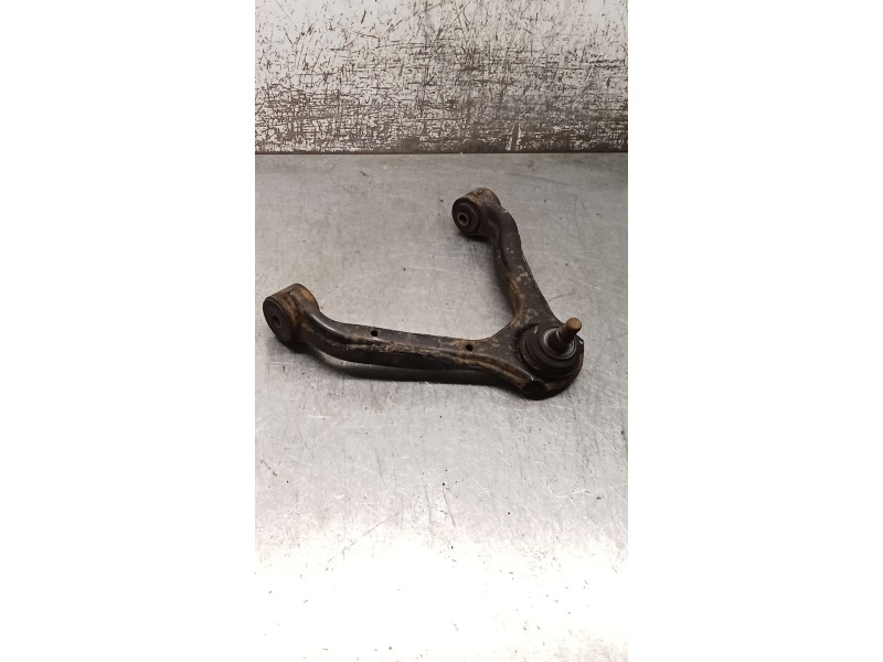 Recambio de brazo suspension superior delantero derecho para ssangyong kyron 2.0 xdi referencia OEM IAM   05