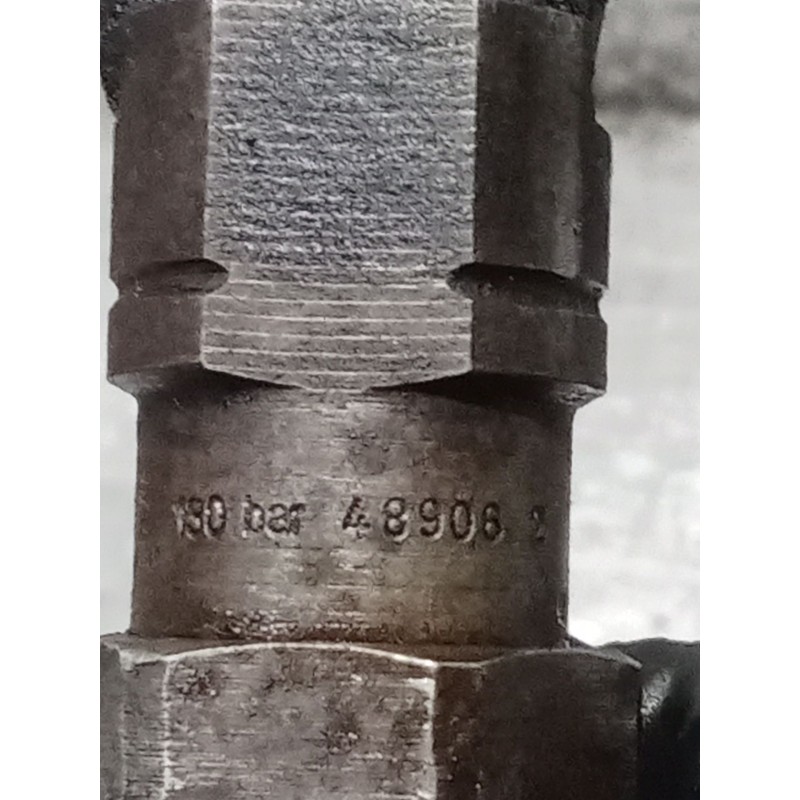 Recambio de inyector para nissan terrano ii (r20) 2.7 tdi 4wd referencia OEM IAM KCA17S102 BOSCH INYECTOR CABLE