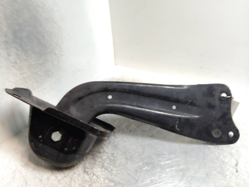 Recambio de brazo suspension superior trasero izquierdo para skoda octavia berlina (1z3) 2.0 tdi dpf referencia OEM IAM   