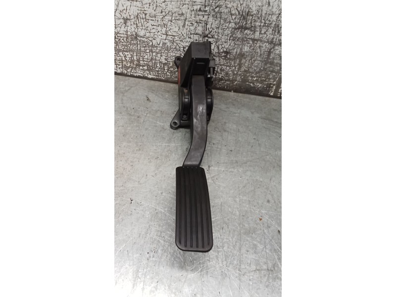 Recambio de potenciometro pedal para ssangyong kyron 2.0 xdi referencia OEM IAM 2055009000  05