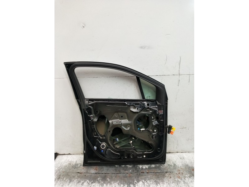 Recambio de puerta delantera izquierda para opel crossland x / crossland (p17, p2qo) 1.2 (75) referencia OEM IAM  5P 2021