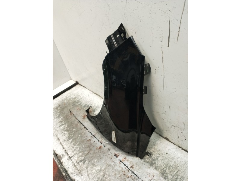 Recambio de aleta delantera izquierda para opel crossland x / crossland (p17, p2qo) 1.2 (75) referencia OEM IAM   2021