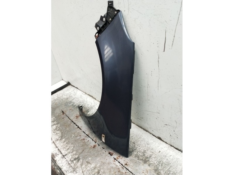Recambio de aleta delantera izquierda para opel insignia a sports tourer (g09) 2.0 cdti (35) referencia OEM IAM   2008