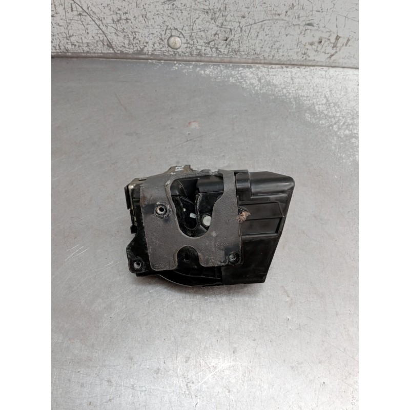 Recambio de motor cierre centralizado trasero derecho para land rover discovery sport (l550) 2.0 d 4x4 referencia OEM IAM GK7224