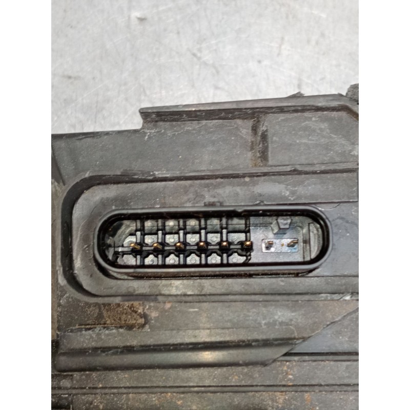 Recambio de motor cierre centralizado trasero derecho para land rover discovery sport (l550) 2.0 d 4x4 referencia OEM IAM GK7224