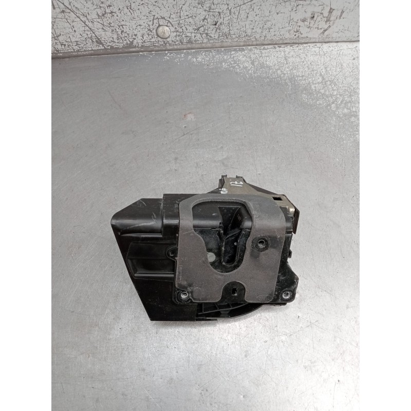 Recambio de motor cierre centralizado trasero izquierdo para land rover discovery sport (l550) 2.0 d 4x4 referencia OEM IAM GK72