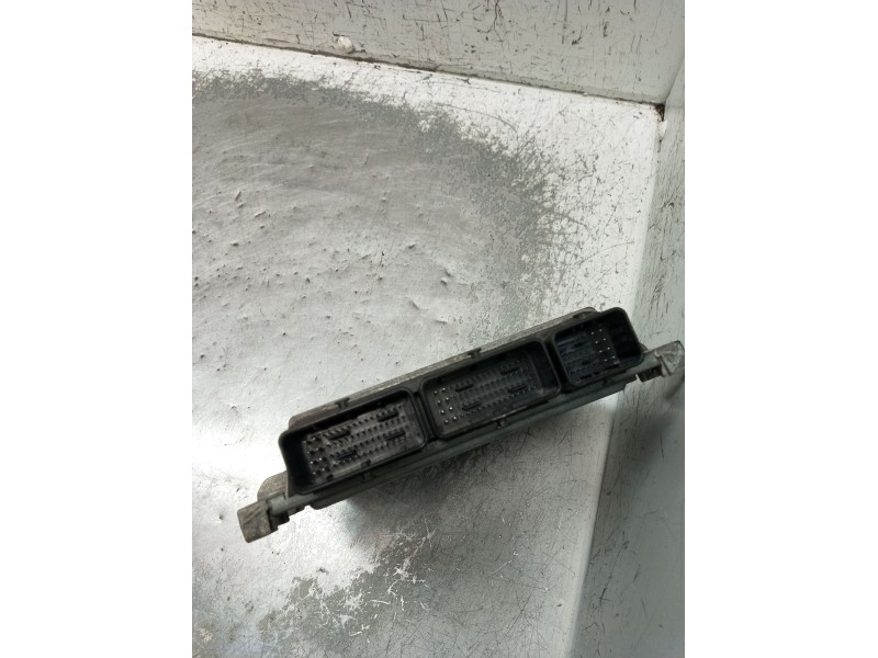 Recambio de centralita motor uce para renault scénic iii (jz0/1_) 1.5 dci (jz02, jz0r) referencia OEM IAM 237107454R S180067142A