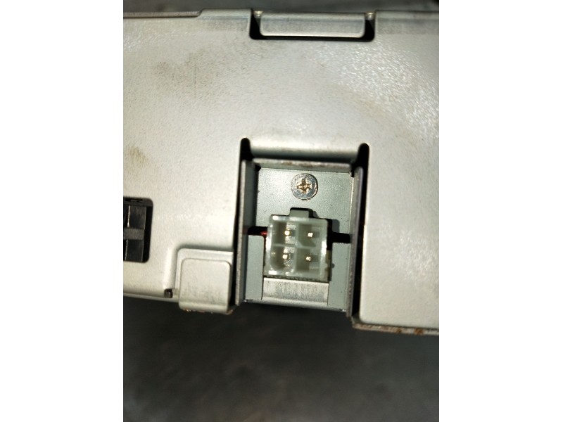 Recambio de sistema audio / radio cd para renault espace iv (jk0/1_) 2.2 dci (jk0h) referencia OEM IAM 7711218019  2005