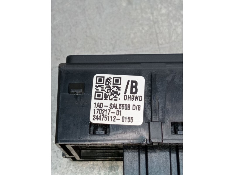 Recambio de mando multifuncion para land rover discovery sport (l550) 2.0 d 4x4 referencia OEM IAM GK7211654DB 1ADSAL550B 244751