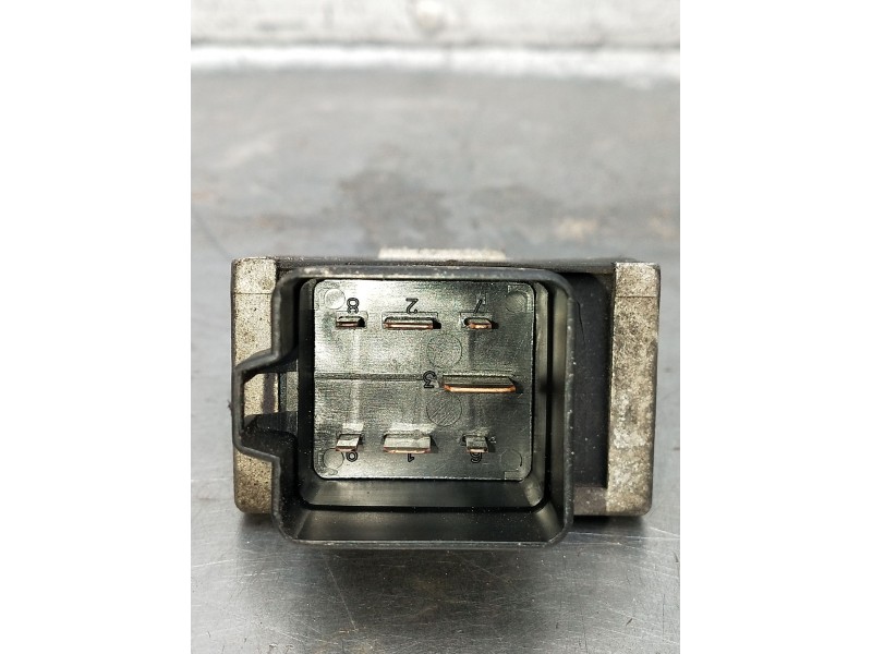 Recambio de caja precalentamiento para renault espace iv (jk0/1_) 2.2 dci (jk0h) referencia OEM IAM 7700115078  2003
