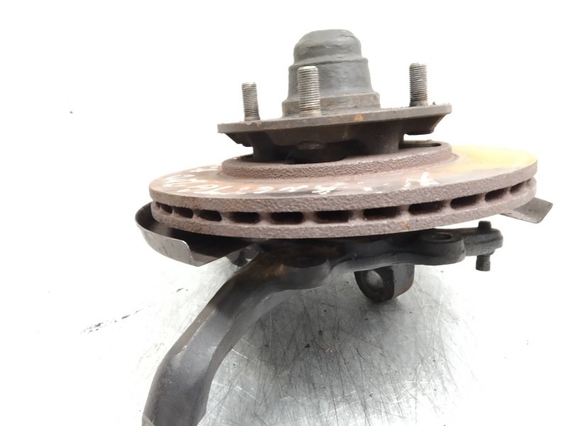 Recambio de mangueta delantera derecha para nissan vanette (c 220) 2.0 diesel referencia OEM IAM   