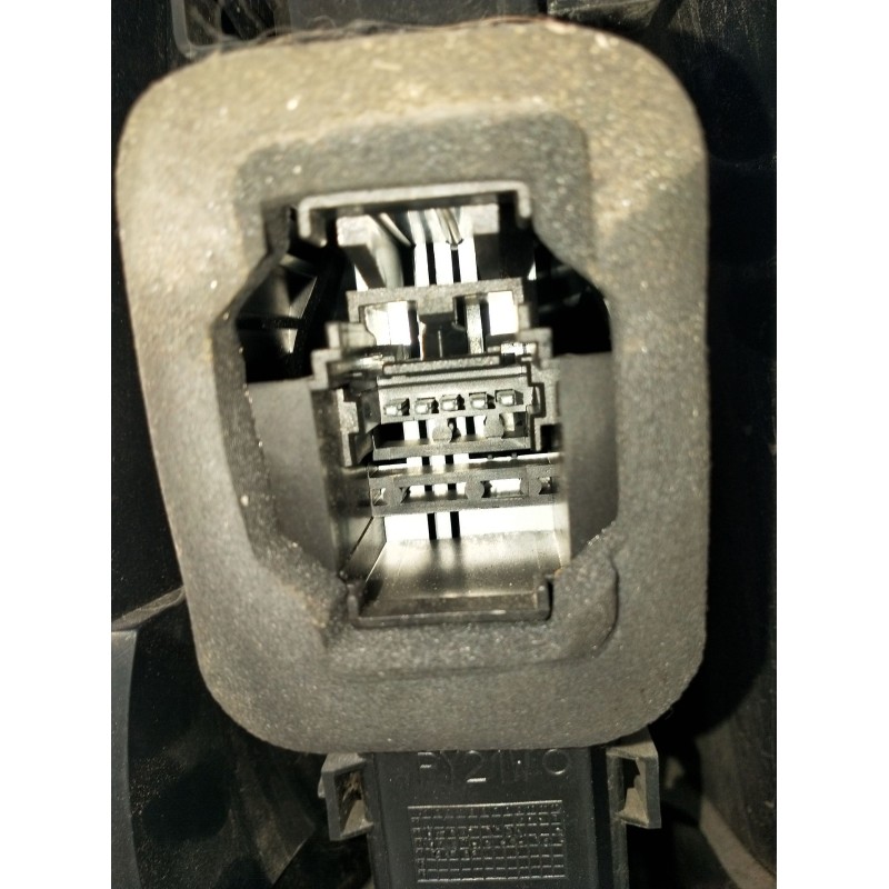 Recambio de piloto trasero derecho para renault espace iv (jk0/1_) 2.2 dci (jk0h) referencia OEM IAM   2003