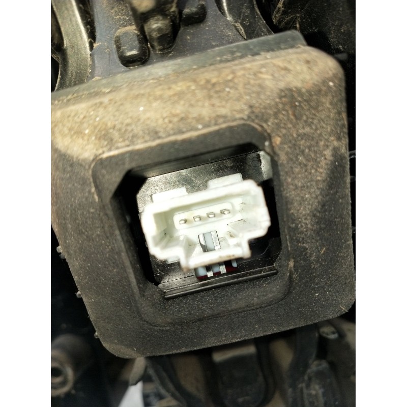 Recambio de piloto trasero izquierdo para renault scénic iii (jz0/1_) 1.5 dci (jz02, jz0r) referencia OEM IAM 265558940R  2009