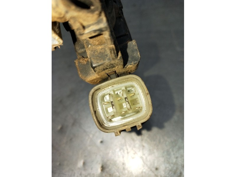 Recambio de elevalunas delantero izquierdo para mitsubishi l200 / triton (ka_t, kb_t) 2.5 di-d 4wd (kb4t) referencia OEM IAM  4P